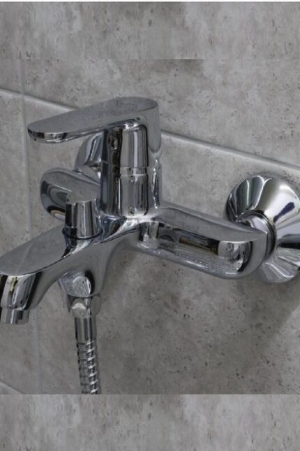 L3231 Смеситель для ванны с коротким изливом LEDEME